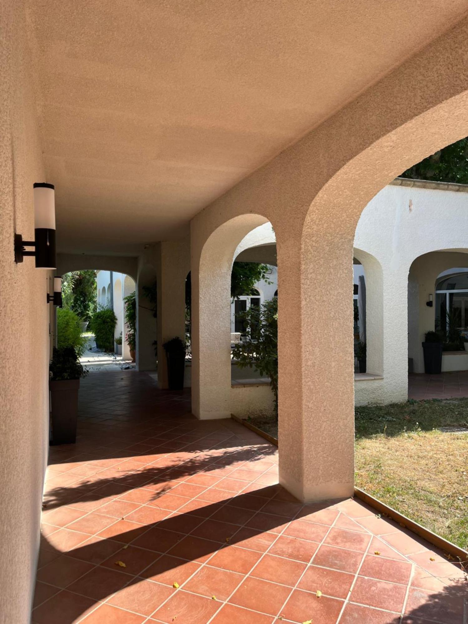 Le Mas Angelussi - Le Clos Du Soleil Salon-de-Provence Exterior foto